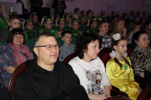 В Нурлате проходит зональный этап республиканского фестиваля «Созвездие-Йолдызлык»