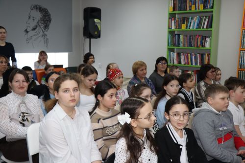 Нурлатские авторы презентовали третий сборник