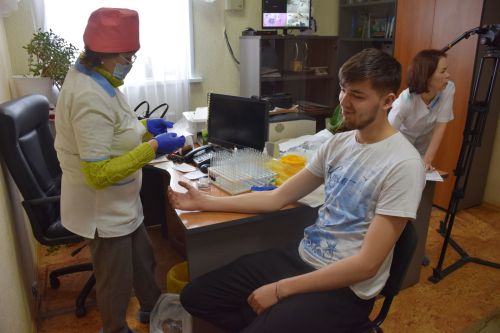 Коллектив «Нурлат-информа» прошел диспансеризацию на рабочем месте
