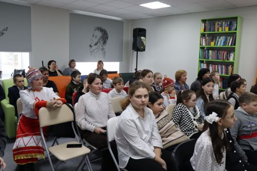 Нурлатские авторы презентовали третий сборник