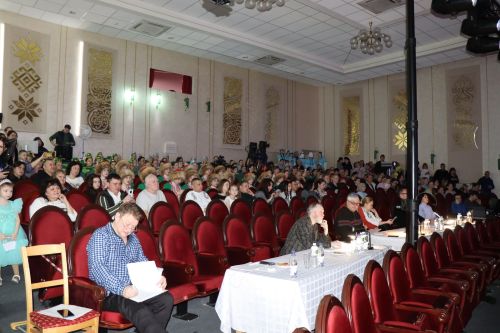 В Нурлате проходит зональный этап республиканского фестиваля «Созвездие-Йолдызлык»
