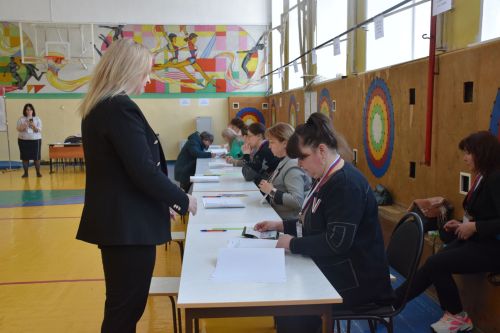 В Нурлате с утра наблюдается наплыв избирателей на участках на выборах Президента России