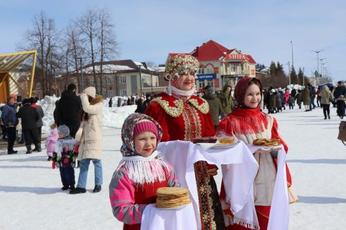 В Нурлате с размахом встретили Широкую Масленицу
