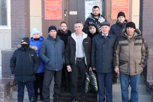 Нурлатцы проводили очередную группу добровольцев