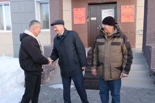 Нурлатцы проводили очередную группу добровольцев