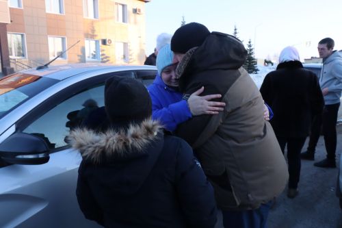 Нурлатцы проводили очередную группу добровольцев