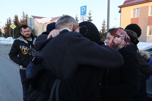Нурлатцы проводили очередную группу добровольцев