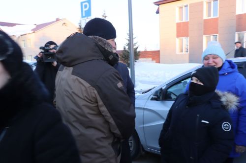 Нурлатцы проводили очередную группу добровольцев