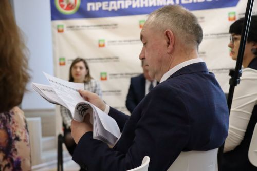 Дамир Ишкинеев встретился с нурлатскими предпринимателями