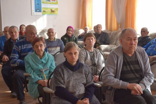 В Нурлатском доме - интернате для престарелых и инвалидов состоялся праздничный концерт