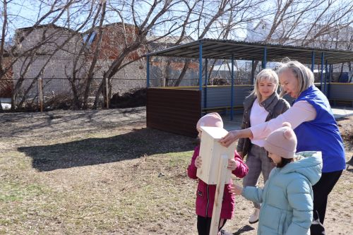 Нурлатские ЮИДовцы присоединились к весенней экоакции «Скворечники в стиле ПДД»