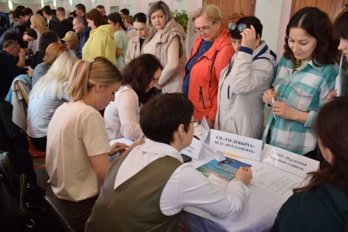 В Нурлате прошла Всероссийская ярмарка трудоустройства