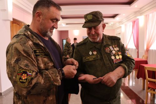 На встречу с нурлатскими поисковиками приехал председатель Ассоциации «Клуб воинской славы» РТ Михаил Черепанов