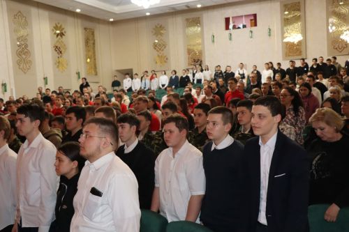 На встречу с нурлатскими поисковиками приехал председатель Ассоциации «Клуб воинской славы» РТ Михаил Черепанов