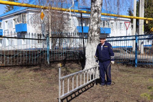 Нурлатские ЮИДовцы присоединились к весенней экоакции «Скворечники в стиле ПДД»