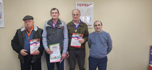 Нурлатские шахматисты и шашисты померились силами с соседями из Аксубаевского района