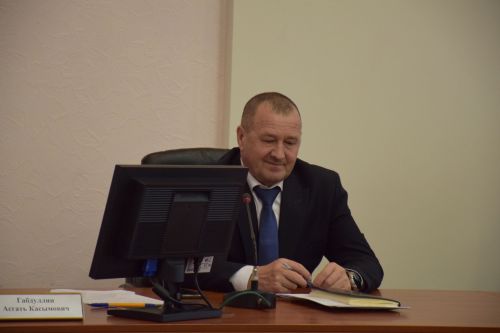 Нурлатские пчеловоды обсудили проблемные вопросы на совещании