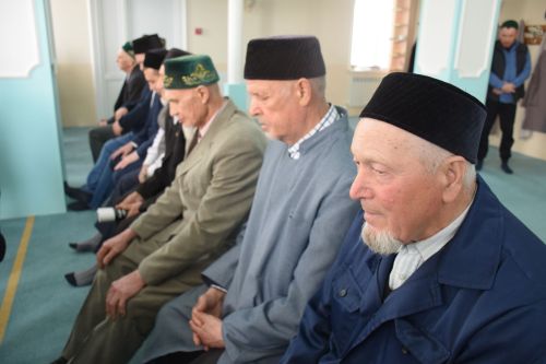 В двух мечетях Нурлата официально назначили имам-хатыйбов