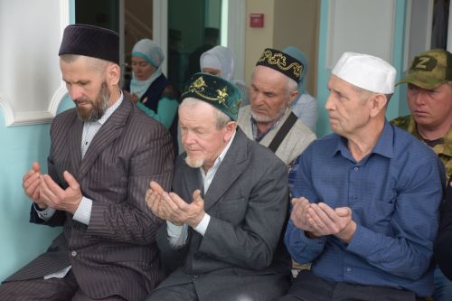 В двух мечетях Нурлата официально назначили имам-хатыйбов