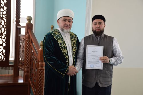 В двух мечетях Нурлата официально назначили имам-хатыйбов