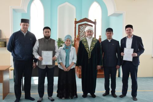 В двух мечетях Нурлата официально назначили имам-хатыйбов