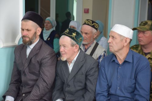 В двух мечетях Нурлата официально назначили имам-хатыйбов