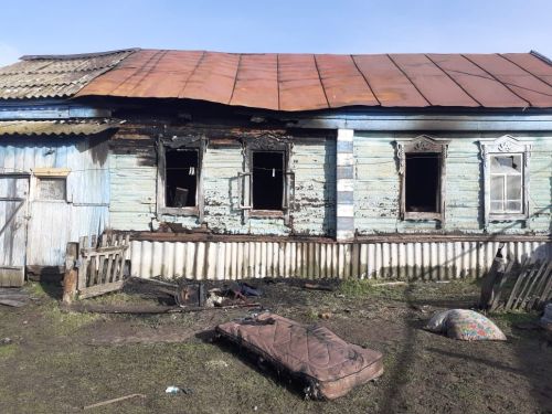 В Новом Альметьеве при пожаре погиб человек