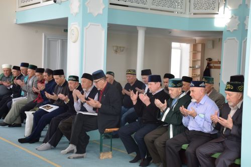 В двух мечетях Нурлата официально назначили имам-хатыйбов