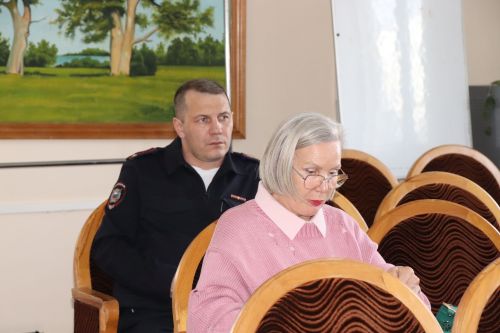 В Нурлате состоялось внеочередное заседание комиссии по БДД Нурлатского муниципального района