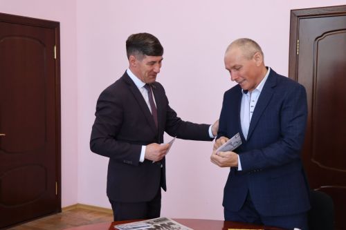 Дамир Ишкинеев дал старт акции «Нурлат-информа» «Добрая подписка»