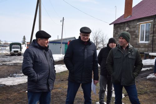 В Нурлатском районе проходит проверка готовности к весенне-полевым работам