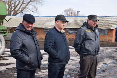 В Нурлатском районе проходит проверка готовности к весенне-полевым работам