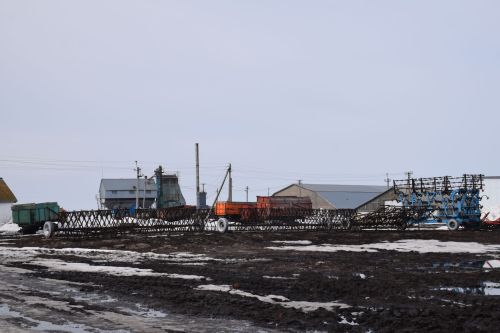 В Нурлатском районе проходит проверка готовности к весенне-полевым работам
