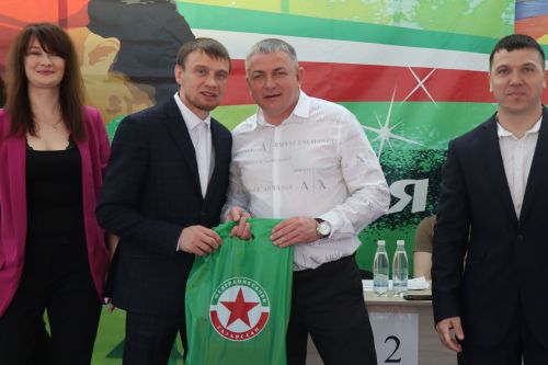 Более 250 спортсменов собрались в Нурлате на республиканские соревнования по самбо (+ФОТОРЕПОРТАЖ)