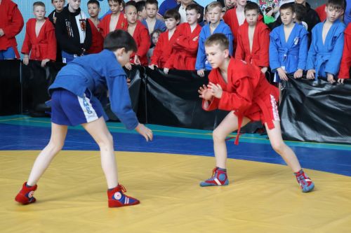 Более 250 спортсменов собрались в Нурлате на республиканские соревнования по самбо (+ФОТОРЕПОРТАЖ)