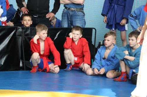 Более 250 спортсменов собрались в Нурлате на республиканские соревнования по самбо (+ФОТОРЕПОРТАЖ)