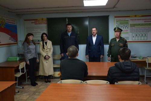 Нурлатцы проводили призывников на срочную службу