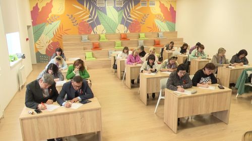 Более 600 нурлатцев написали «Тотальный диктант»