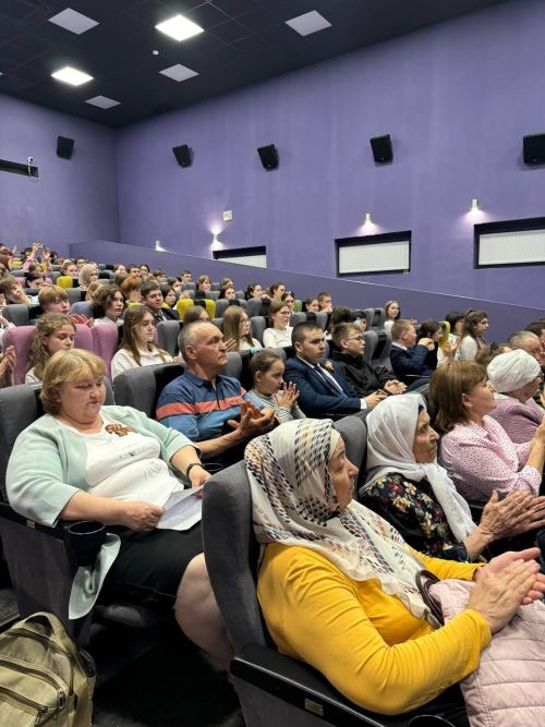 В Нурлатском культурно-досуговом центре «Грани» состоялась встреча с ликвидаторами чернобыльской катастрофы