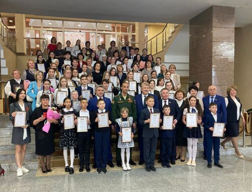 Ученица Мамыковской школы победила в республиканском конкурсе эссе