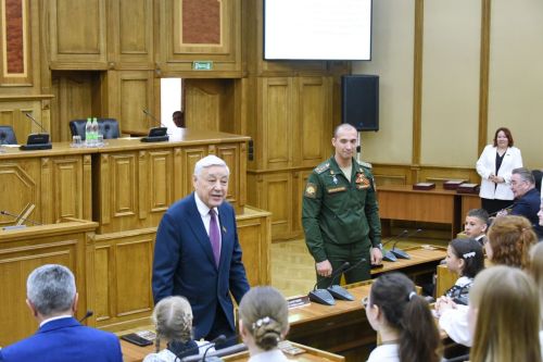 Ученица Мамыковской школы победила в республиканском конкурсе эссе