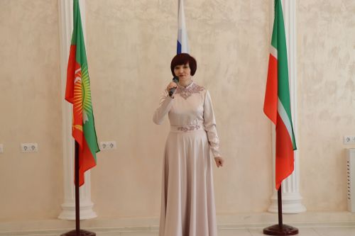 В Нурлате поздравили юбиляров семейной жизни