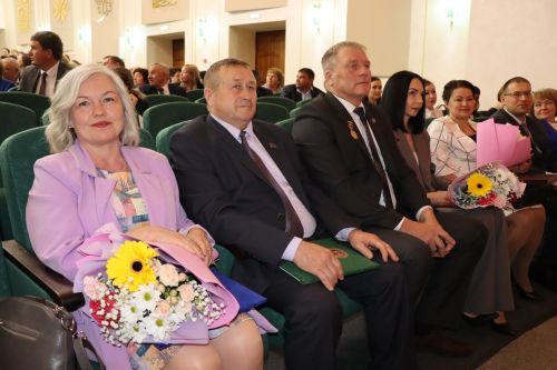 В Нурлате чествовали муниципальных работников