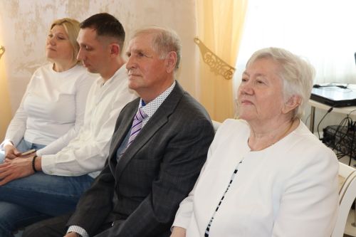 В Нурлате поздравили юбиляров семейной жизни
