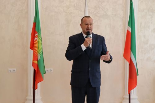 В Нурлате поздравили юбиляров семейной жизни