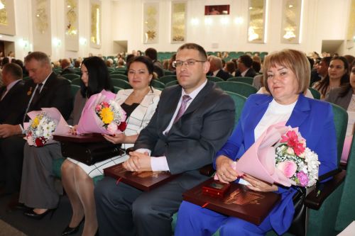 В Нурлате чествовали муниципальных работников