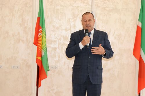 В Нурлате поздравили юбиляров семейной жизни