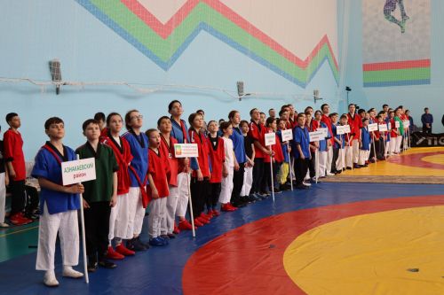 В Нурлате проходит Первенство Республики Татарстан по борьбе на поясах памяти Габбаса Гиматдинова