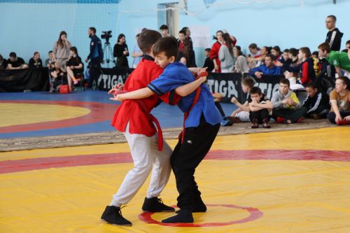 В Нурлате проходит Первенство Республики Татарстан по борьбе на поясах памяти Габбаса Гиматдинова