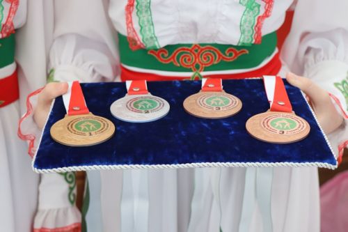 В Нурлате прошла церемония награждения победителей Первенства РТ по борьбе на поясах (фоторепортаж)